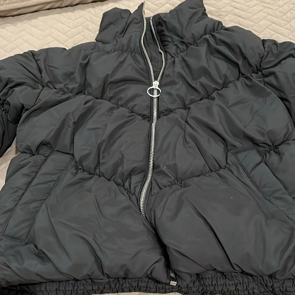 Love Tree Peyton Puffer Jacket - BLACK / Small / NWOT